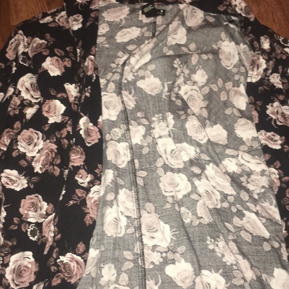 cardigan - Picture 1 of 2